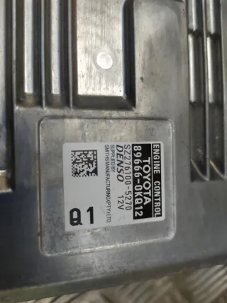 896660KQ12 Блок управления двигателем Toyota Hilux 8 Арт 83454, вид 2