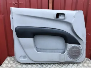  Обшивка двери передняя левая Mitsubishi L200 4 Арт 88106