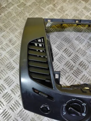  Дефлектор обдува салона Mitsubishi L200 4 Арт 125412, вид 1