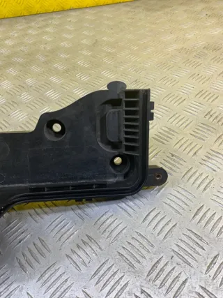 DWM500110 Крепление аккумулятора Land Rover Range Rover Sport 1 Арт 152303, вид 5
