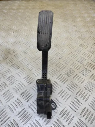 7811042010, 1988007270 Педаль газа Toyota Rav 4 3 Арт 154026, вид 1