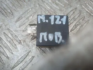  Реле поворотов Mazda 2 DY Арт 126490957