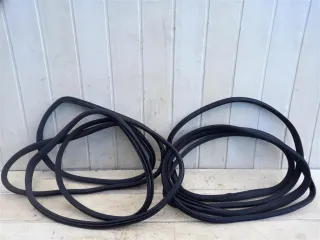 A2116970151,A2116970251,A2116970351,A2116970451 Уплотнитель Mercedes E W211 Арт SD4128.H781, вид 1