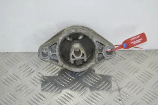 546190005R Кронштейн двигателя Renault Laguna 3 2.0л DCi Арт PR48692068, вид 1