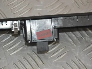  Кнопка стеклоподъемника переднего правого Renault Megane 3 Арт PR513986967, вид 2