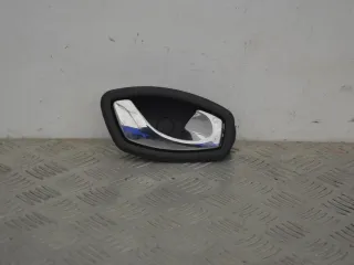 826720001R Ручка внутренняя передняя правая Renault Megane 3 Арт PR513986986, вид 1
