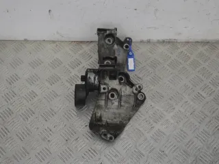 8200669495 Кронштейн генератора Renault Laguna 3 Арт PR32560726, вид 1