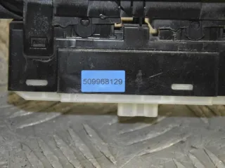 25401JY00C Кнопка стеклоподъемника переднего левого Renault Koleos Арт PR509968129, вид 3