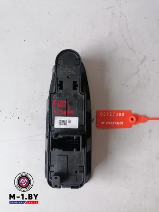 1499610077 Блок управления стеклоподъемниками Fiat Scudo 2 Арт 03127389, вид 2