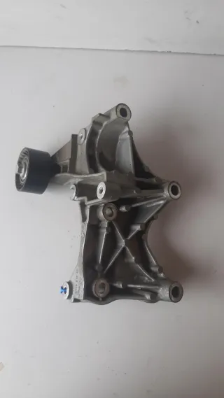 117105124R Кронштейн генератора Renault Megane 3 Арт 38803102, вид 2