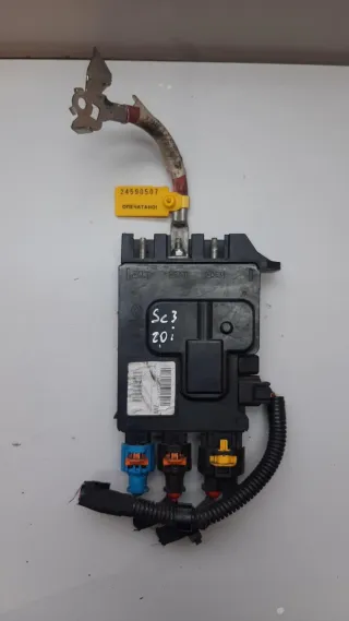 243800011R Блок предохранителей Renault Scenic 3 Арт 24590507, вид 1