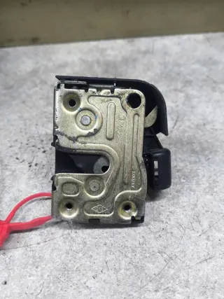  Замок двери передней правой Renault Clio 2 Арт 1147746, вид 1
