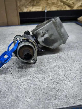 7700417649 Цилиндр тормозной главный Renault Clio 2 Арт 0964096, вид 1