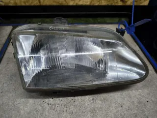 7700831463L,7701672735 Фара правая Renault Scenic 1 Арт 0964476, вид 1