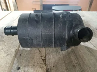 7700864802,7700869376 Корпус воздушного фильтра Renault Megane 1 Арт 16604, вид 4