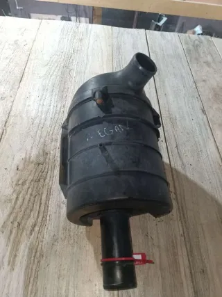 7700864802,7700869376 Корпус воздушного фильтра Renault Megane 1 Арт N048115, вид 2