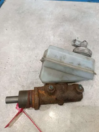 311840,7700809003E Цилиндр тормозной главный Renault Safrane 1 Арт L746798, вид 1