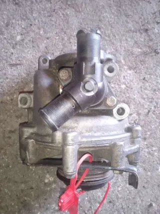 9613136080,9613316380 Помпа Peugeot Boxer 1 Арт K392926, вид 2