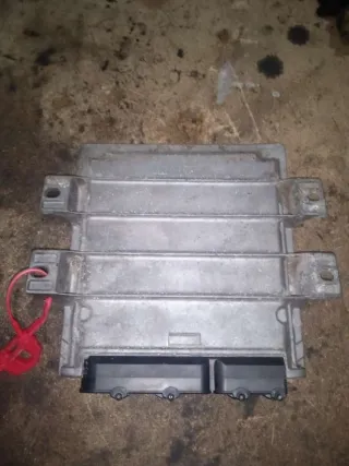NNN100743,M3P018035 Блок управления двигателем Rover 25 Арт J301766, вид 3