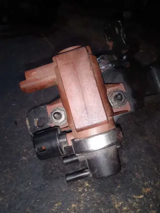70096602,9650098380 Клапан воздушный Ford Focus 2 Арт 06468270, вид 1