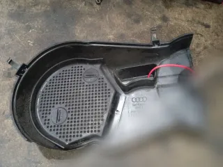 059109123K,Z05910912 Защита ремня ГРМ (кожух) Audi A6 C5 (S6,RS6) Арт 7276467, вид 1