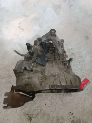 4M5R7f096ya КПП механическая (МКПП) 5-ступенчатая Ford S-Max 1 Арт C862549, вид 2