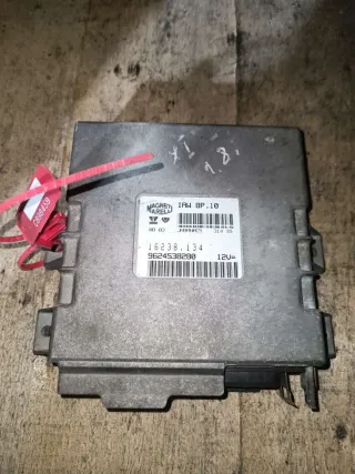 IAW8P10,9624538280 Блок управления двигателем Citroen Xantia  Арт C898459, вид 1
