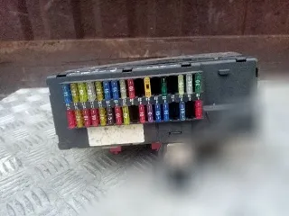  Блок предохранителей Ford Escort 6 Арт 140893314, вид 2