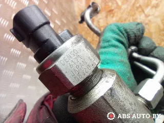 8945871010,DENSO6121,DENSO0630 топливная рампа Toyota Rav 4 3 Арт A21068_1, вид 3