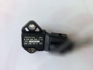 038906051B, 0281002399 Датчик абсолютного давления Audi A6 C6 (S6,RS6) Арт 02R7865, вид 3