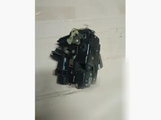 4B0839016H Замок двери задней правой Audi A6 C5 (S6,RS6) Арт 02R4582, вид 1