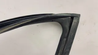  Уплотнитель двери передней левой Nissan Primera 11 Арт 124858, вид 3