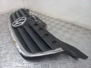 1T0853651 Решетка радиатора Volkswagen Touran 1 Арт 1073283, вид 2