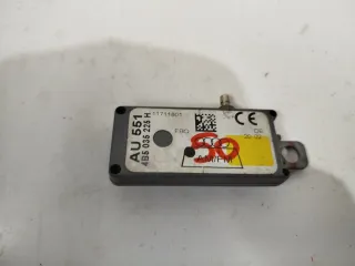 4B5035225H Усилитель антенны Audi A6 C5 (S6,RS6) Арт 92411266, вид 1