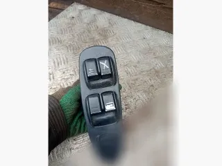  Кнопка стеклоподъемника переднего левого Kia Shuma 1 Арт 14600, вид 1