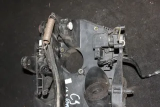 A1682904501 Педальный узел Mercedes A W168 Арт F992, вид 2