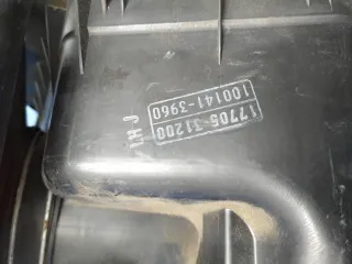17700-31660,  17705-31200,  17701-31570 корпус воздушного фильтра Toyota Estima XR30/XR40 Арт 1095308, вид 4