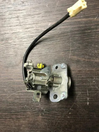 6956033250 личинка замка TOYOTA CAMRY V40 ACV40 Toyota Camry XV40 Арт 1120467, вид 3