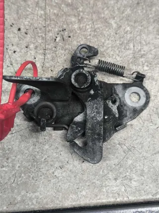  Замок капота Peugeot 206 1 Арт 1147717, вид 1