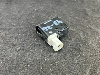 9237653 Разъем AUX / USB BMW X5 F15 Арт 43-26, вид 3