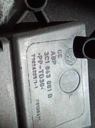 3C1863081B Накладка декоративная на торпедо Volkswagen Passat B6 Арт 92782336, вид 8
