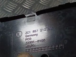 3C1857212AA Накладка декоративная на торпедо Volkswagen Passat B6 Арт 92786375, вид 10
