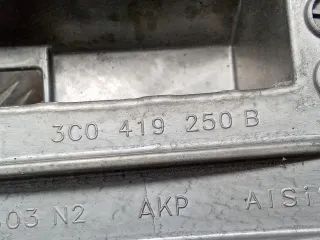 3C0419250B Кронштейн (крепление) Volkswagen Passat B6 Арт 92823463, вид 6