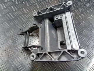 3C0419250B Кронштейн (крепление) Volkswagen Passat B6 Арт 92823463, вид 2