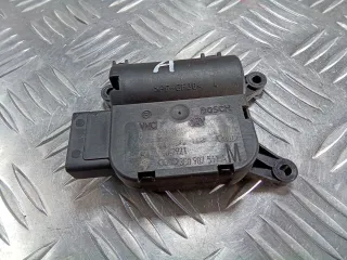 3C0907511A Моторчик заслонки печки Volkswagen Passat B6 Арт 92829944, вид 1