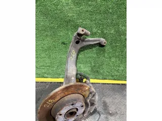 8d0407257 Кулак поворотный левый Volkswagen Passat B5 Арт 56992, вид 3