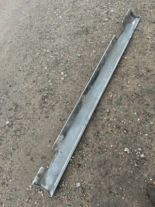 A2046900440 Накладка на порог наружная правая Mercedes C W204 Арт 19063, вид 17