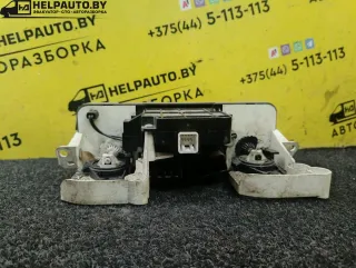 USA Блок управления печки/климат-контроля Toyota Corolla E110 Арт 81-213, вид 4