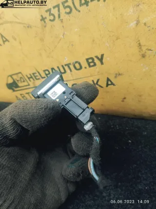 Кнопка антипробуксовочной системы (ABS/ESP) Skoda Octavia A5 Арт 550-4, вид 4