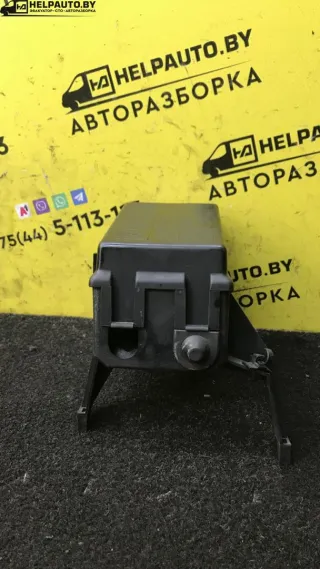 X20DTH,GM90506007,0141539,PA6-GF30,GM09136102 Короб предохранителей переднего Opel Vectra B Арт 109-1-1, вид 8